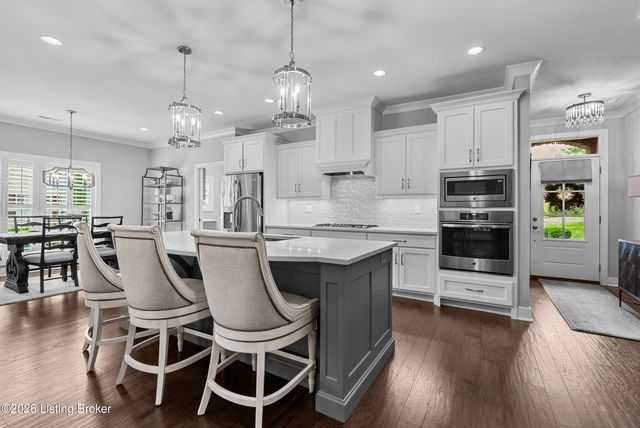 239 Maple Valley Rd, Louisville, KY 40245