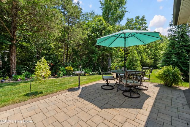 239 Maple Valley Rd, Louisville, KY 40245