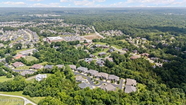 239 Maple Valley Rd, Louisville, KY 40245