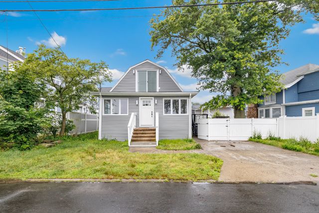 34 2nd Avenue, East Haven, CT 06512