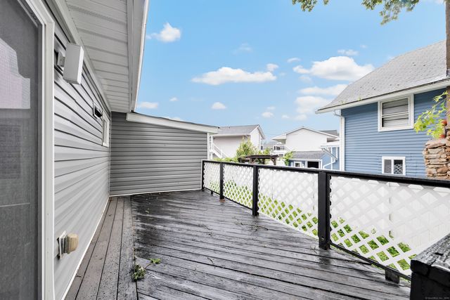 34 2nd Avenue, East Haven, CT 06512