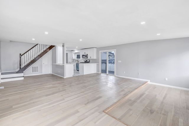 34 2nd Avenue, East Haven, CT 06512
