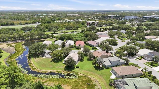 8492 IDLEWOOD COURT, Lakewood Ranch, FL 34202