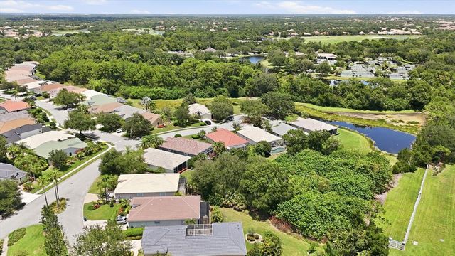 8492 IDLEWOOD COURT, Lakewood Ranch, FL 34202