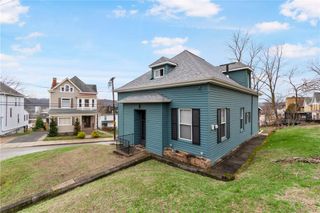 305 S School St, Avalon, PA 15202