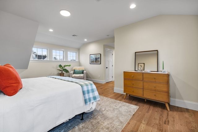 37 Lantern Lane, Braintree, MA 02184