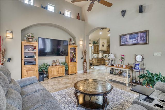 2073 Ravenstone Loop, College Station, TX 77845