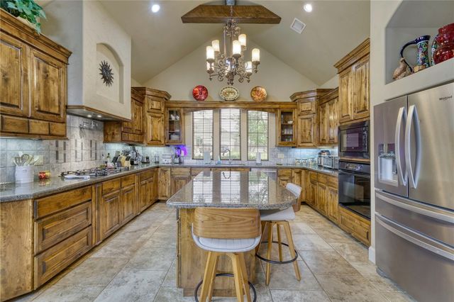 2073 Ravenstone Loop, College Station, TX 77845