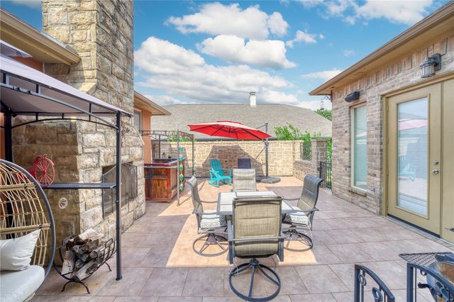 2073 Ravenstone Loop, College Station, TX 77845