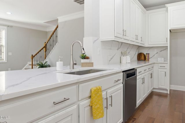 5016 Trembath Lane, Cary, NC 27519