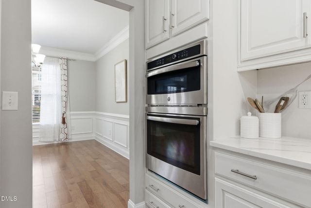 5016 Trembath Lane, Cary, NC 27519