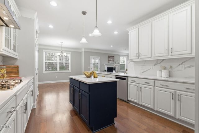 5016 Trembath Lane, Cary, NC 27519