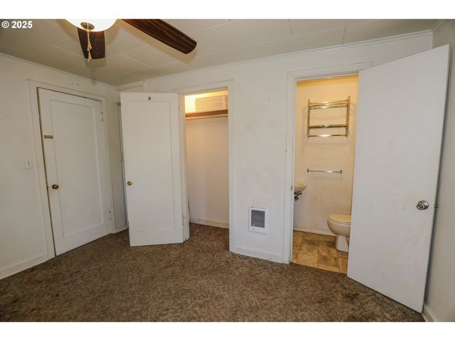 520 W UMPQUA St, Roseburg, OR 97471