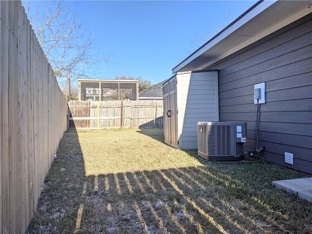 1109 Phoenix Street, College Station, TX 77840