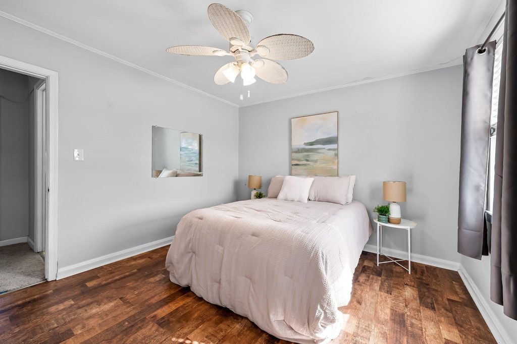 Image 17 of property listing at 7258 BRIDGEWOOD DR, Baltimore, MD 21224