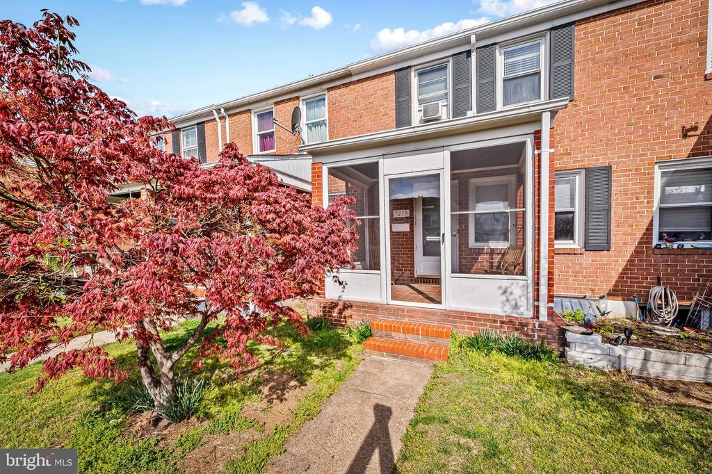 Image 2 of property listing at 7258 BRIDGEWOOD DR, Baltimore, MD 21224