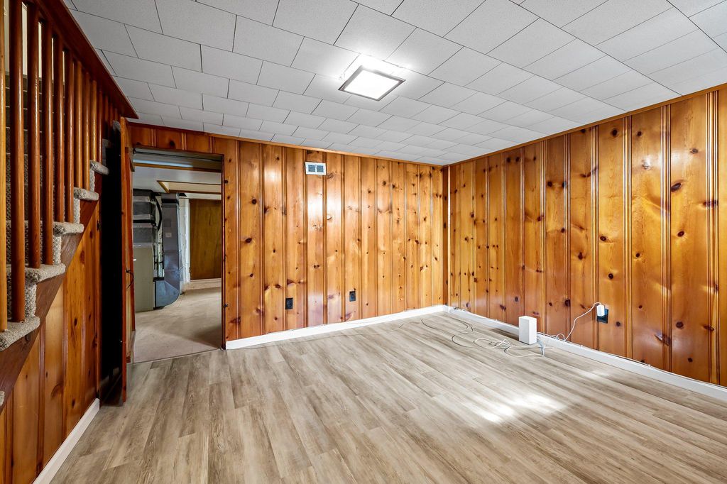 Image 23 of property listing at 7258 BRIDGEWOOD DR, Baltimore, MD 21224