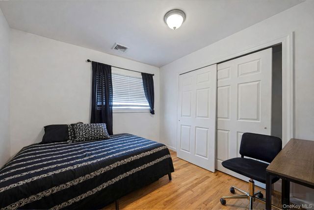 23 McKinley Street, Brentwood, NY 11717