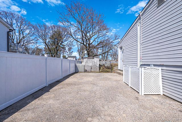 23 McKinley Street, Brentwood, NY 11717