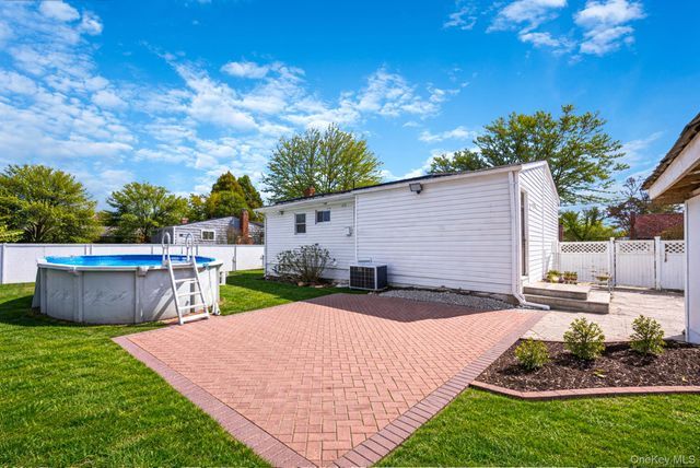 23 McKinley Street, Brentwood, NY 11717