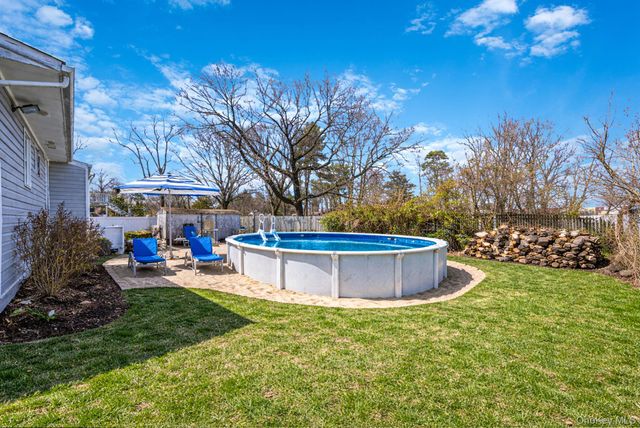 23 McKinley Street, Brentwood, NY 11717