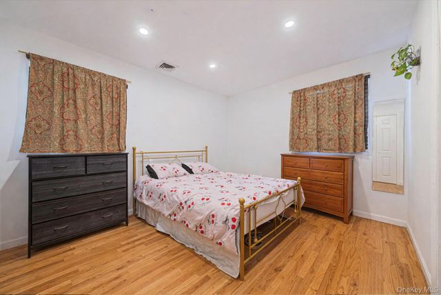 23 McKinley Street, Brentwood, NY 11717