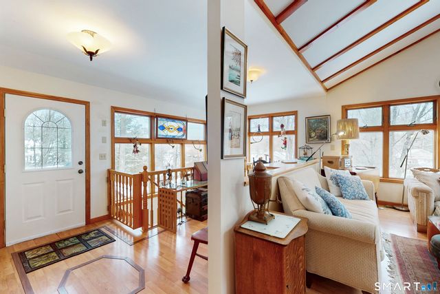 29 Carol Street, Danbury, CT 06810