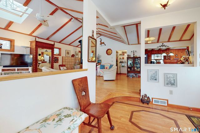 29 Carol Street, Danbury, CT 06810