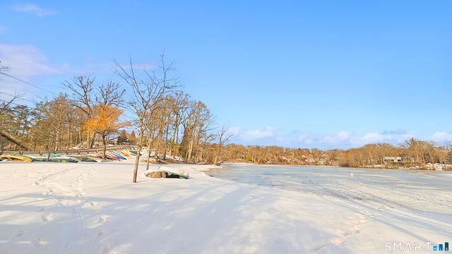 29 Carol Street, Danbury, CT 06810