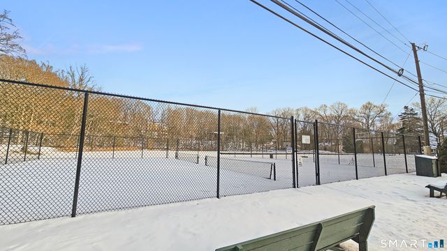 29 Carol Street, Danbury, CT 06810