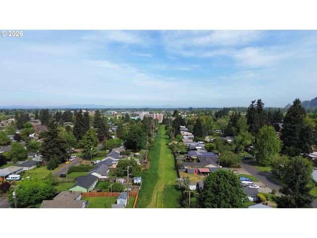 Game Farm, Springfield, OR 97477
