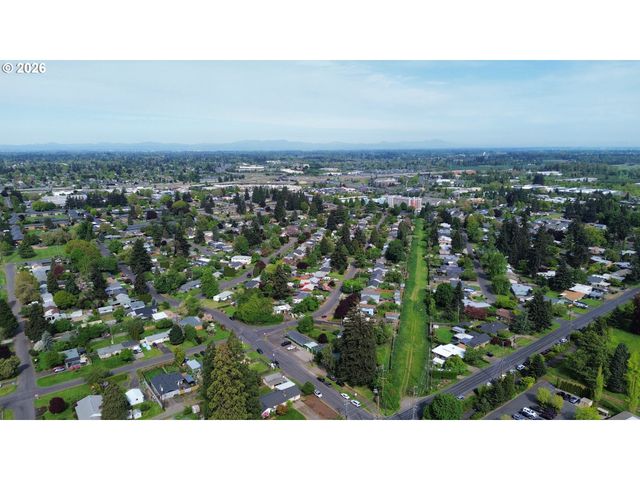 Game Farm, Springfield, OR 97477