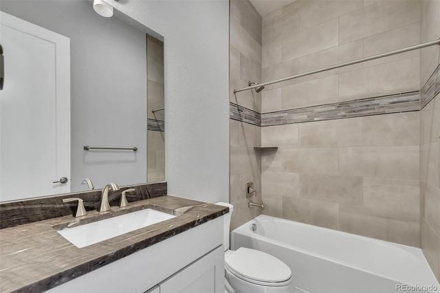 16080 Atlantic Peak Way, Broomfield, CO 80023