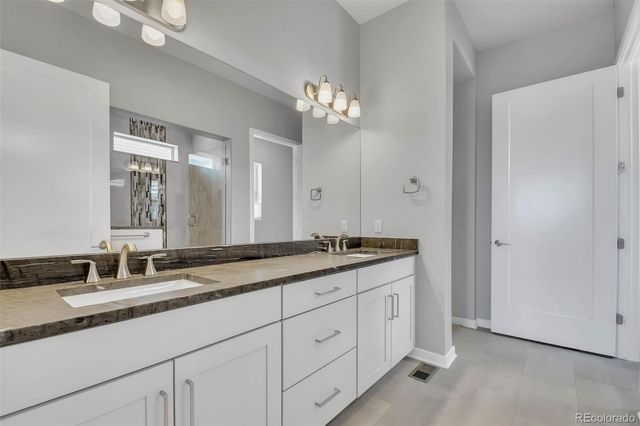 16080 Atlantic Peak Way, Broomfield, CO 80023
