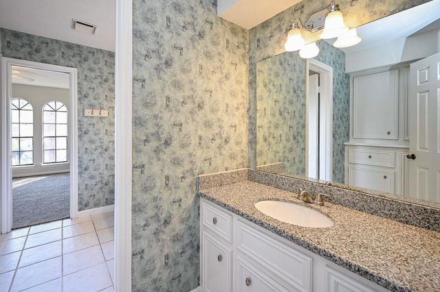 12011 Autumn Creek Drive, Houston, TX 77070