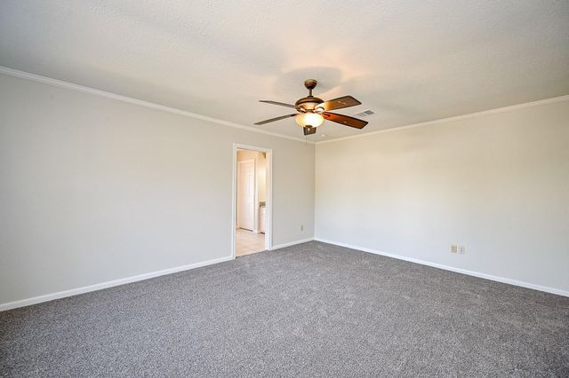 12011 Autumn Creek Drive, Houston, TX 77070