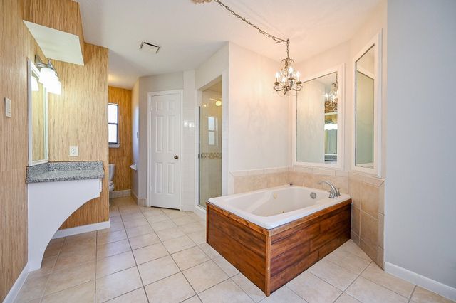 12011 Autumn Creek Drive, Houston, TX 77070