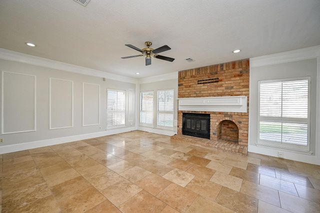 12011 Autumn Creek Drive, Houston, TX 77070