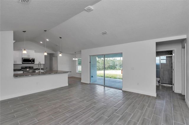 2225 SW 176TH LANE ROAD, Ocala, FL 34473