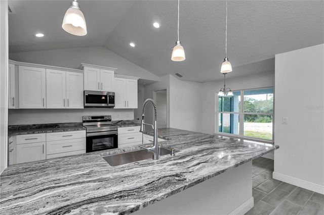 2225 SW 176TH LANE ROAD, Ocala, FL 34473