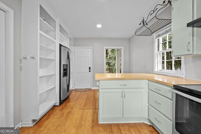 2016 Ash Avenue, Brunswick, GA 31520