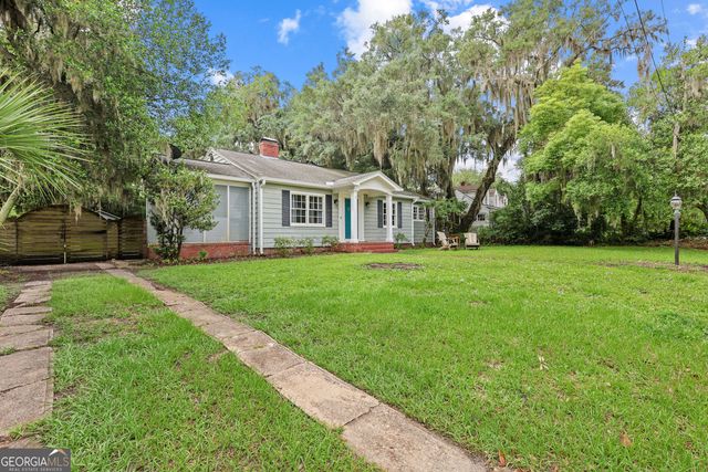2016 Ash Avenue, Brunswick, GA 31520