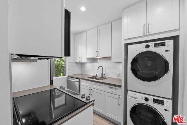 960 Larrabee Street 328, West Hollywood, CA 90069