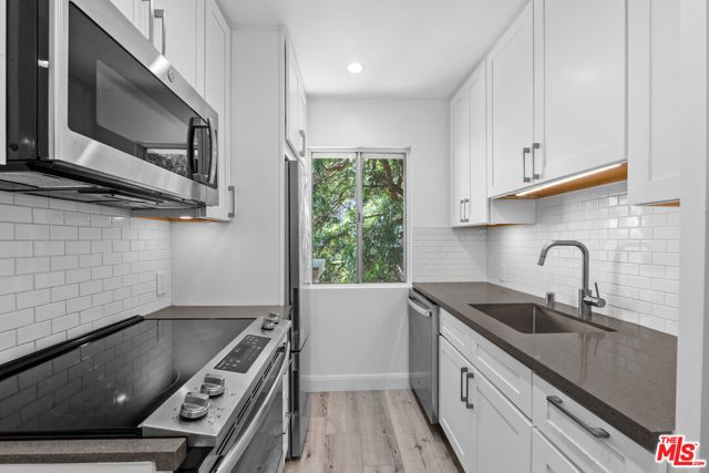 960 Larrabee Street 328, West Hollywood, CA 90069