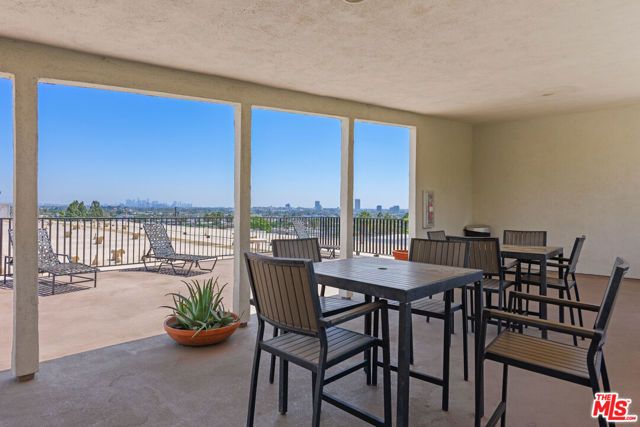 960 Larrabee Street 328, West Hollywood, CA 90069