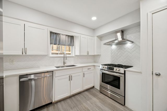 9670 Lynbrook Drive, Dallas, TX 75238