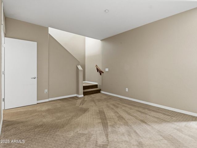 14469 W EDGEMONT Avenue, Goodyear, AZ 85395