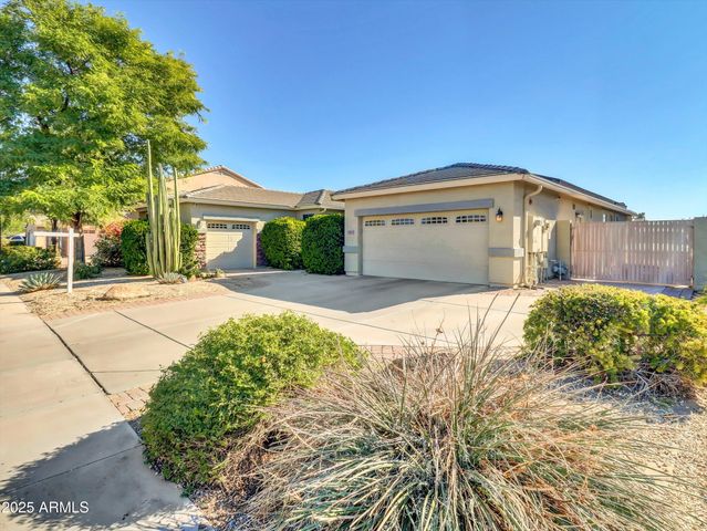 14469 W EDGEMONT Avenue, Goodyear, AZ 85395