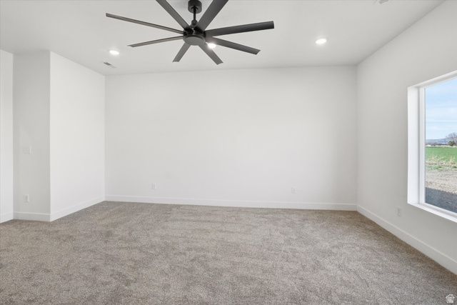 10295 N VISTA LN, Elwood, UT 84337