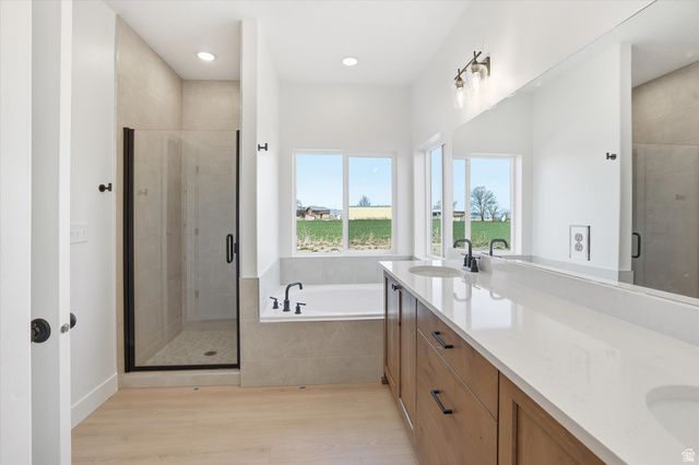 10295 N VISTA LN, Elwood, UT 84337